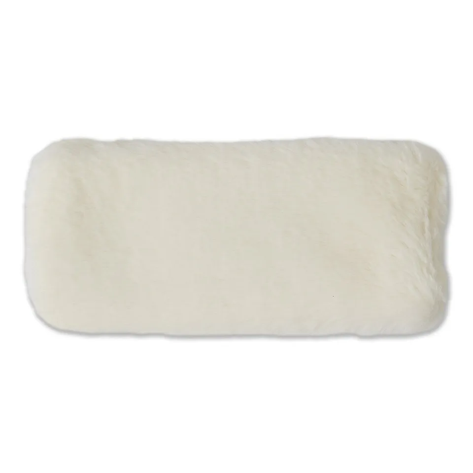 bucky-hot-cold-eye-pillow-augenkissen-ultra-luxe-plush-cream-23x10-cm image 1