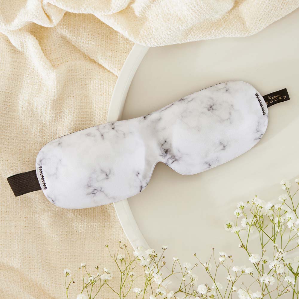 bucky-40-blinks-schlafmaske-konturierte-3d-schlafbrille-marble-druckfrei-wimpern image 3