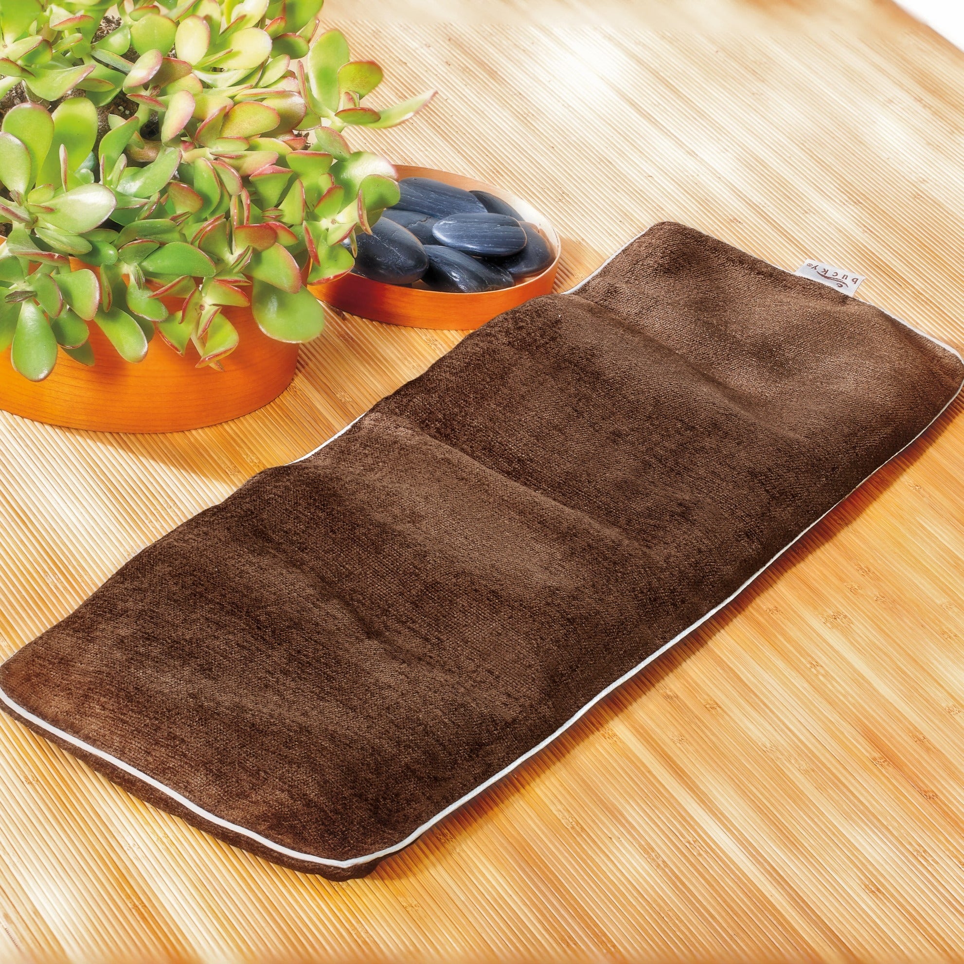bucky-hot-cold-body-wrap-heiz-und-k-hlkissen-aus-chenille-mit-buchweizensamen-mo image 6
