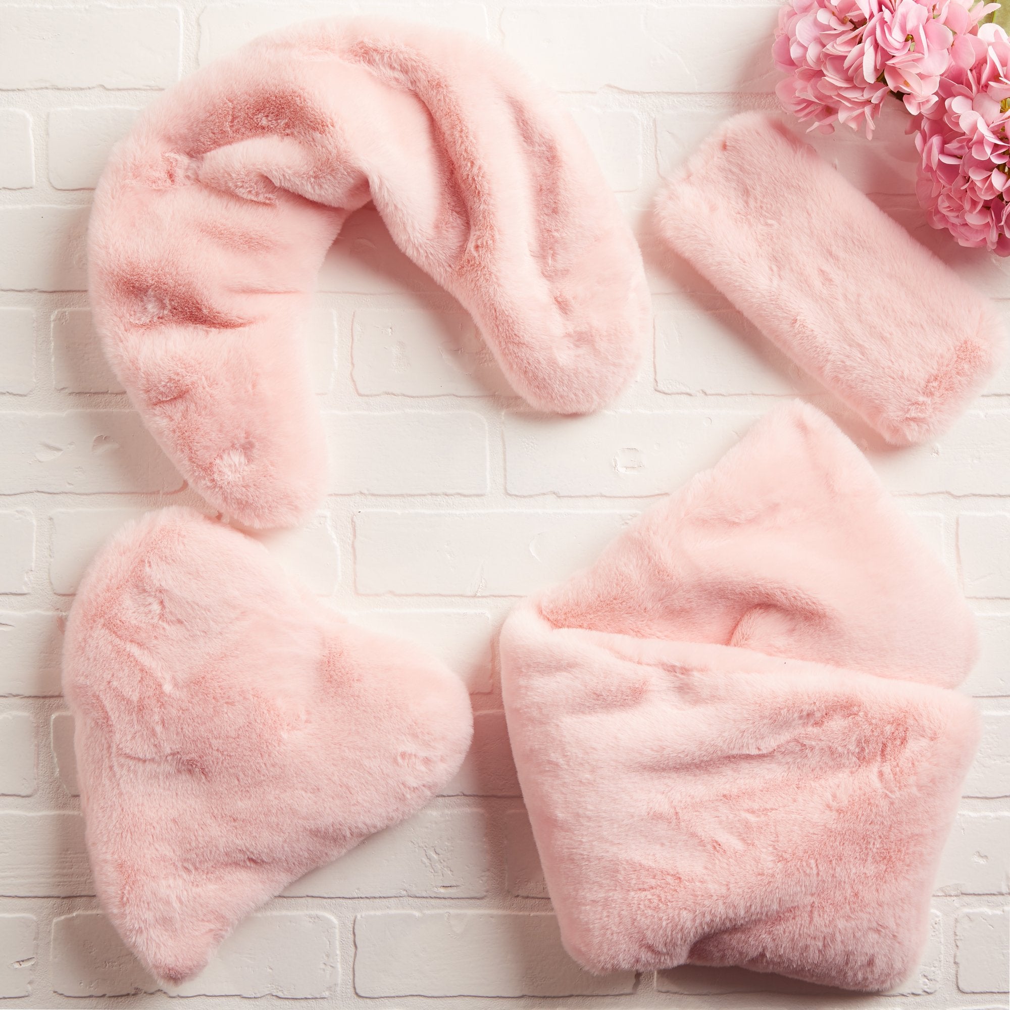 bucky-hot-cold-neck-wrap-ultra-luxe-pl-sch-w-rme-und-k-lte-nackenauflage-mit-buc image 4